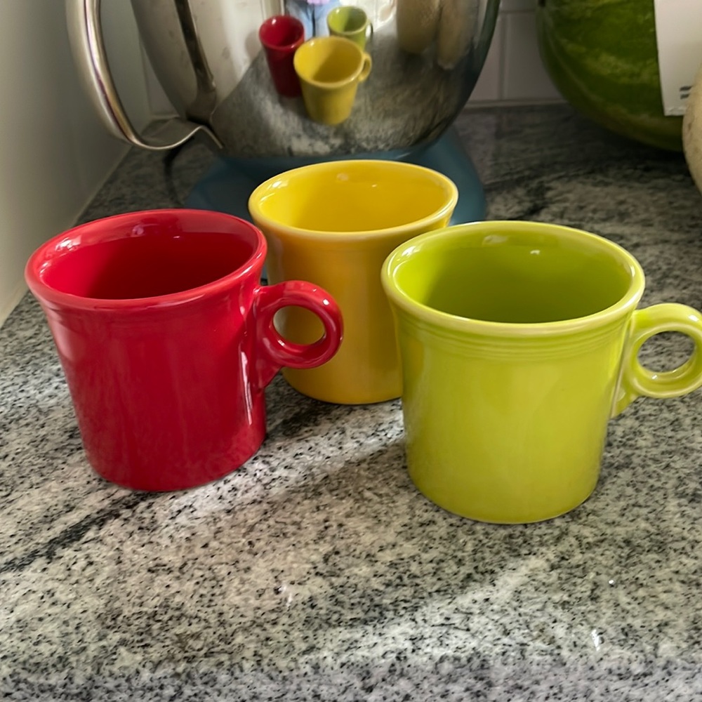 Yellow, red & green Fiesta mugs!